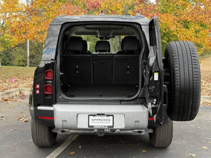 Land Rover Defender 2024 en Perfecto Estado - Product Image 6