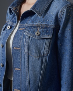 Conjunto de vaqueros elegantes para mujer, chaqueta vaquera 2025 con pantalones, logotipo personalizado, listo para enviar, venta al por mayor de Vietnam - Product Image 4