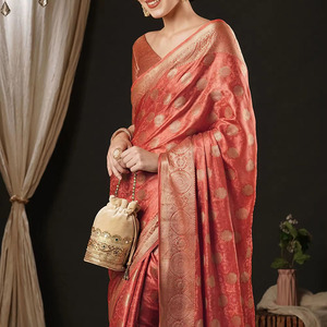 Saree de lino personalizado con diseño de rayas Acabado cómodo y blusa a juego para ropa de fiesta formal para mujer - Product Image 3