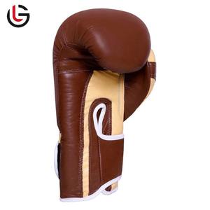 Prix de gros des gants de boxe personnalisé en cuir PU forme souple léger grappling formation poinçonnage MMA gants de boxe - Product Image 6