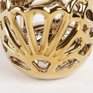 Handmade Glossy Gold Plating 2-Piece Solid Aluminum Candle Holder Stand <b>Set</b> Customized <b>Lantern</b> Home Decoration Metal Material - Product Image 5