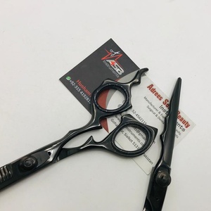 Ciseaux de coiffeur noirs antidérapants professionnels de 6 pouces en acier inoxydable tranchant pour la coupe de cheveux - Product Image 3