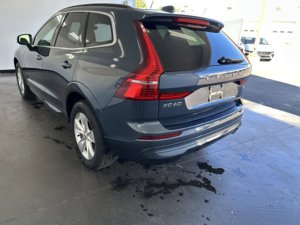 Clean 2022 Volv-o d'occasion XC-60 Momentum - Product Image 6
