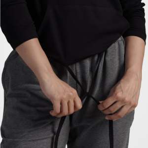 Sudadera Deportiva Negra Elite Motion - Product Image 5