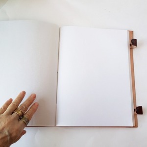 Cuir relié 7 Chakra grimoire XL pierre semi-précieuse incrusté couverture artiste carnet de croquis livre d'or album de mariage - Product Image 4