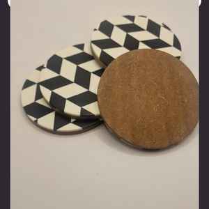 Ensemble décoratif élégant de qualité supérieure Dessous de verre en noyer noir blanc avec incrustation d'os Prix attractif pour tapis de table de qualité supérieure - Product Image 3