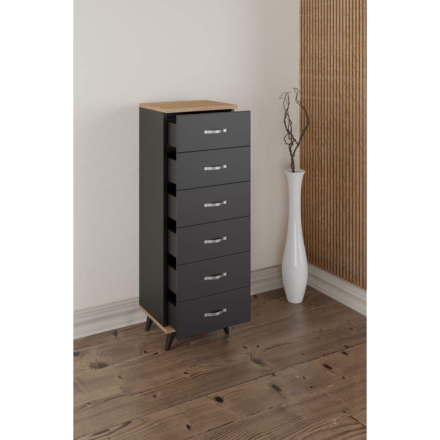 สีเทาเข้ม