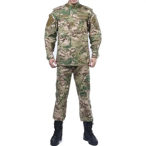 Chaqueta de concha suave para caza al aire libre para hombre, ropa cálida impermeable transpirable con patrón de camuflaje - Product Image 5