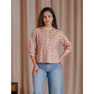 Top Corto de Algodón Estilo Pintux Rosa con Decoración Fruncida - Product Image 5