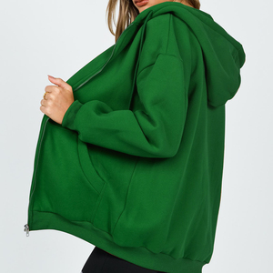 Venta al por mayor Regular Sudadera con capucha para las mujeres de manga larga Crop Top Pullover con frente Logo Ropa de invierno - Product Image 1