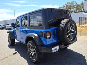 Affidabile auto usata 2025 Jeep Wrangler 4xe Sport S 4 porte SUV 4WD (2.0L 4 cilindri Turbo) - Product Image 3