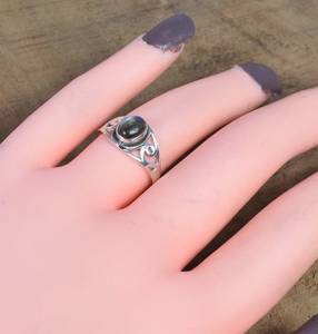 Anillo de Plata de Ley 925 con Labradorita, Regalo para Ella - Product Image 2