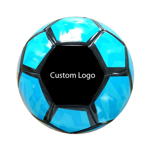 Fútbol de PVC personalizado al por mayor tamaño 5 32 paneles balón de entrenamiento alta retención de aire diseño duradero con logotipo OEM - Product Image 4