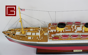 Modèle de bateau en bois artisanal, modèle de navire commercial RMS Britannic III, conception personnalisée par le fabricant Gia Nhien - Product Image 5