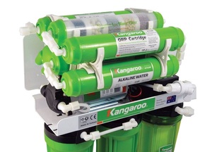 เครื่องกรองน้ำ RO สำหรับใช้ในบ้านแบบ OEM ระบบทำความสะอาดตัวเองด้วยไฟฟ้า ผลิตในเวียดนาม พร้อมไส้กรอง RO  ฐานวางและเกจวัดความดัน - Product Image 2