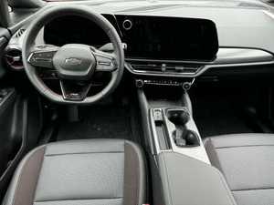 Equinox EV RS AWD Turbo 2024, direction à gauche, pneus R21, faible kilométrage, prix en stock, prêt à être expédié - Product Image 5