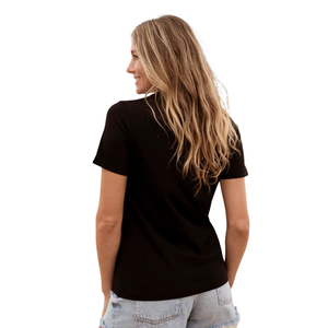 เสื้อยืดผู้หญิงสีดำ แขนสั้น คอวี ผ้าฝ้ายออร์แกนิค 100% คุณภาพพรีเมียม ผ่านการรับรอง GOTS ยืดตัวน้อย ระบายอากาศได้ดี สวมใส่สบาย - Product Image 5