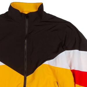 Veste coupe-vent en nylon pour homme avec logo personnalisé, veste de sport en nylon à blocs de couleur, veste coupe-vent avec fermeture éclair pour adultes - Product Image 4