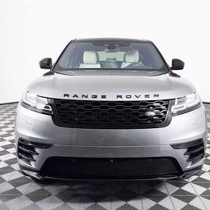 Land Rover Range Rover Velar R-Dynamic S Turbo Engine FWD Drive Pneus de 17 pouces Sièges en cuir Intérieur sombre 2021 - Product Image 1