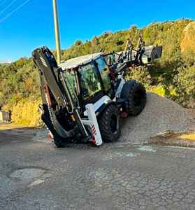 Hidromek 102B chargeuse-pelleteuse vente chaude en gros prix d'usine Performance fiable meilleure qualité Machine de construction - Product Image 2