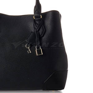 Bolsa de Cuero Hecha en Pakistán, Venta Caliente, Logotipo Personalizado, Bolsa de Cuero Ligera, Material Duradero, Bolsa de Cuero en Oferta - Product Image 6