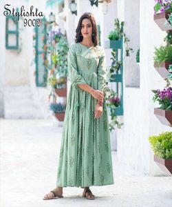 Colección de bodas Vestido largo con trabajo de bordado Precio más bajo Mercado Surat Gujarat Ropa étnica Alphanumero - Product Image 4