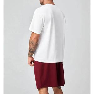 Derniers ensembles de vêtements de mode imprimés ensembles courts d'été t-shirt et short pour hommes de couleur unie décontractée - Product Image 2