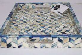 Plateau de service rectangulaire artisanal en os incrusté de chevron bleu et blanc côtier, décoration d'intérieur, accent de cuisine - Product Image 6