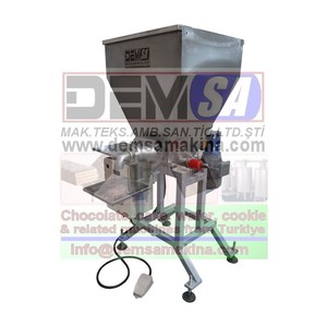Máquina Semiautomática para Llenado de Alimento para Abejas Turcas, Extractor con Capacidad de 200 kg, Componentes Principales: Motor y Caja de Engranajes - Product Image 2
