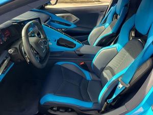 2021 USADO CHEVROLET COR VETTE STIN GRIS 3LT CONVERTIBLE RWD LISTO PARA ENVÍO - Product Image 5