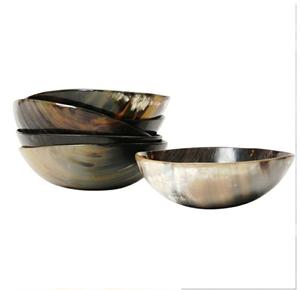 Plato de cuerno de búfalo natural para afeitar formas ovaladas y redondas modernas rústicas hechas a mano para ocasiones de fiesta hechas en la India - Product Image 1