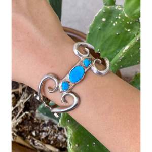Cheryl Yazzie Kingman Turquoise & Sterling <b>Silver</b> Fashion <b>Cuff</b> <b>Bracelet</b> - Product Image 2