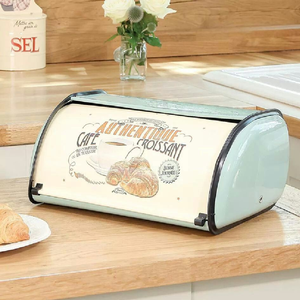 Boîte à pain blanche, porte-pain en métal, couvercle en bois, design "Homestyle", rangement de cuisine rustique, disponible au prix de gros. - Product Image 6