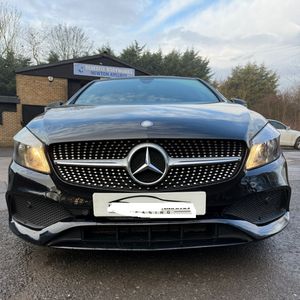 Merccedess A-Class Sports Sedan Pas d'accident Historique Meilleur prix Expédition rapide Disponible maintenant - Product Image 4