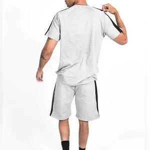 Transpirable 2025 recién llegados conjunto corto de verano Casual personalizado hombres verano 2 piezas camiseta pantalones cortos conjunto - Product Image 3