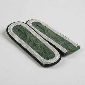 ชุดเครื่องแบบพิธีการพร้อมสายสะพายไหล่แบบถักลายเงินของ Wallow Embroidery Works และตัวระบุตำแหน่งชุดแบบเชือกบิด - Product Image 4