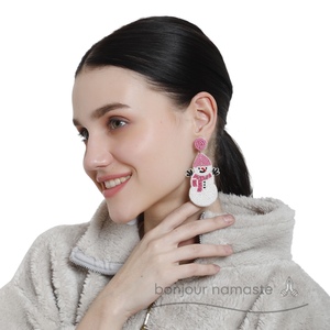 Orecchini di pupazzo di neve con perline fatti a mano all'ingrosso | Orecchino di dichiarazione di vacanza | Regalo di gioielli di Natale invernale | MOQ basso | Pronto per la spedizione - Product Image 2