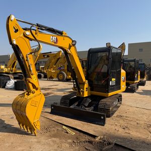 Miniexcavadora Usada de 6 Toneladas, Modelo 2023, con Motor y Bomba, 12 Meses de Garantía - Product Image 4