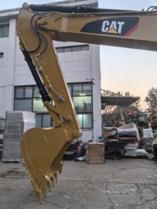 รถขุดตีนตะขาบ Caterpillar Cat320d มือสอง สภาพดีเยี่ยม รุ่น Cat 320GC 320DL 330 325B - Product Image 6