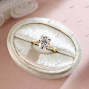 Bague de fiançailles en diamant ovale de 5mm serti de fleurs en argent sterling 925, parfaite pour les fiançailles, les moments spéciaux - Product Image 3