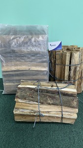 Bois de chauffage du Vietnam, idéal pour le camping et les restaurants de pizza, haute qualité, prêt à être chargé. Contactez-nous facilement : +84911379511 - Product Image 2