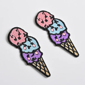 Chemises personnalisées pour enfants Machines d'animaux mignons Patchs de broderie thermocollants Transfert de chaleur personnalisé Coeur de fleur 3D principalement en tissu - Product Image 2