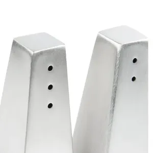 Ensemble de salière et poivrière pyramidale en acier inoxydable OEM en vrac distributeur d'assaisonnement en métal de table pour cuisine et salle à manger - Product Image 4