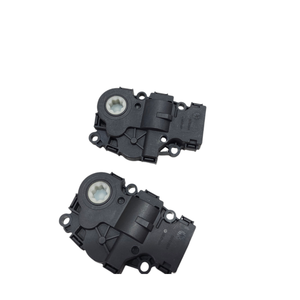 Positionneurs de moteur de chauffage MERCEDES Classe A (W176) CZ113930-1710 (12>18) - Product Image 3