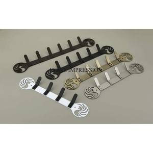 Lot de 5 crochets et cintres muraux personnalisés de couleur et logo disponibles, fantaisie, uniques, modernes et créatifs, de l'Inde - Product Image 1