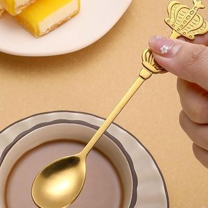 Cuillère en cuivre poli pour la décoration intérieure et l'utilisation de cuisine fonctionnelle Cuillère en cuivre élégante Cuillère à long manche abordable - Product Image 6