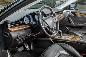 Maserati Quattroporte S Q4 2014 d'occasion, 404 ch, V6 biturbo, transmission intégrale, quasi d'origine - Product Image 4