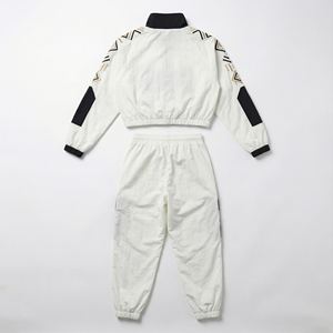 Conjunto Deportivo Personalizado para Hombre 2026, Chaqueta Cortavientos Vintage de Nailon Grueso con Lavado Ácido, Chaqueta Cuadrada con Bordado y Pantalones Cargo, Ropa Urbana - Product Image 2