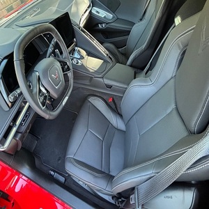 2024 Chevrolet Corvette Z06 Coupe Super Clean Listo para la entrega con dirección izquierda Techo solar panorámico Asientos de cuero Cámara trasera - Product Image 5