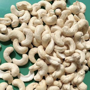 Wholesale High Quality Vietnam Raw Cashew <b>Nut</b> Commercial Quality Cashew <b>Nut</b> <b>Kernel</b> Ww320 Ww240 Exported To Asia, EU, MIDDLE EAST - Product Image 1